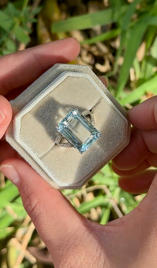 Aquamarine and Diamond Ring