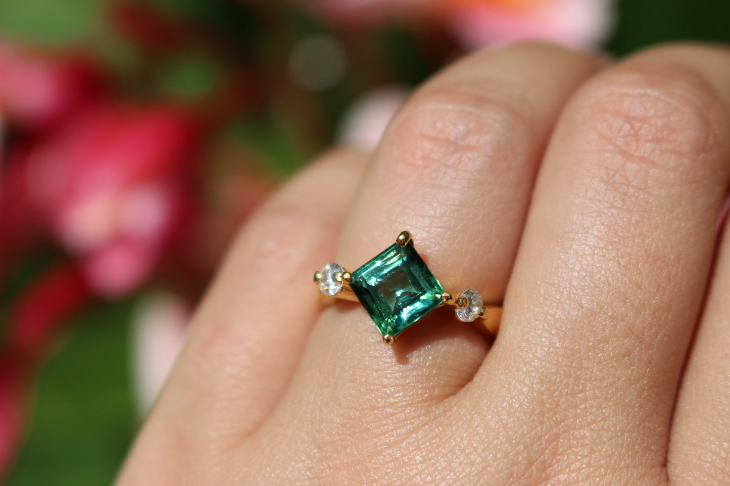 18K Green Tourmaline Ring