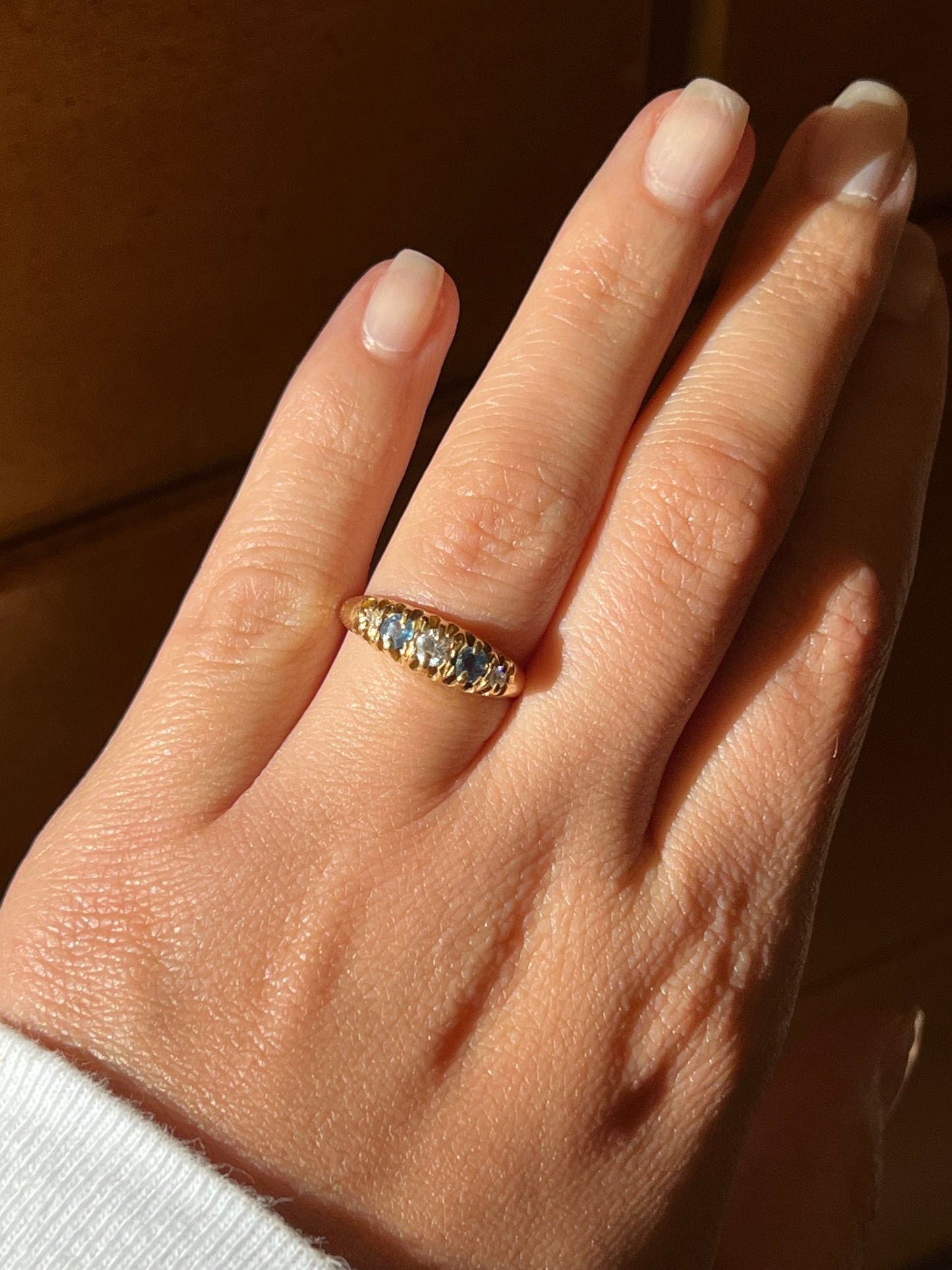Antique 5 Stone Sapphire Ring 18K Gold - 1919