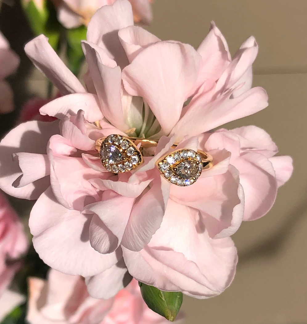 Open Design Pear Shape Natural Diamond Ring 18K