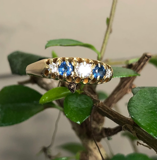 Antique 5 Stone Sapphire Ring 18K Gold - 1919