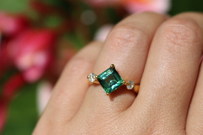 18K Green Tourmaline Ring