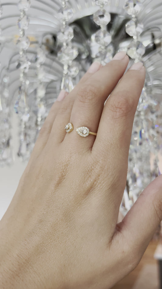 Open Design Pear Shape Natural Diamond Ring 18K