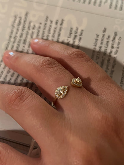 Open Design Pear Shape Natural Diamond Ring 18K