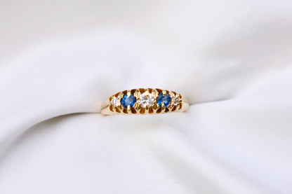 Antique 5 Stone Sapphire Ring 18K Gold - 1919